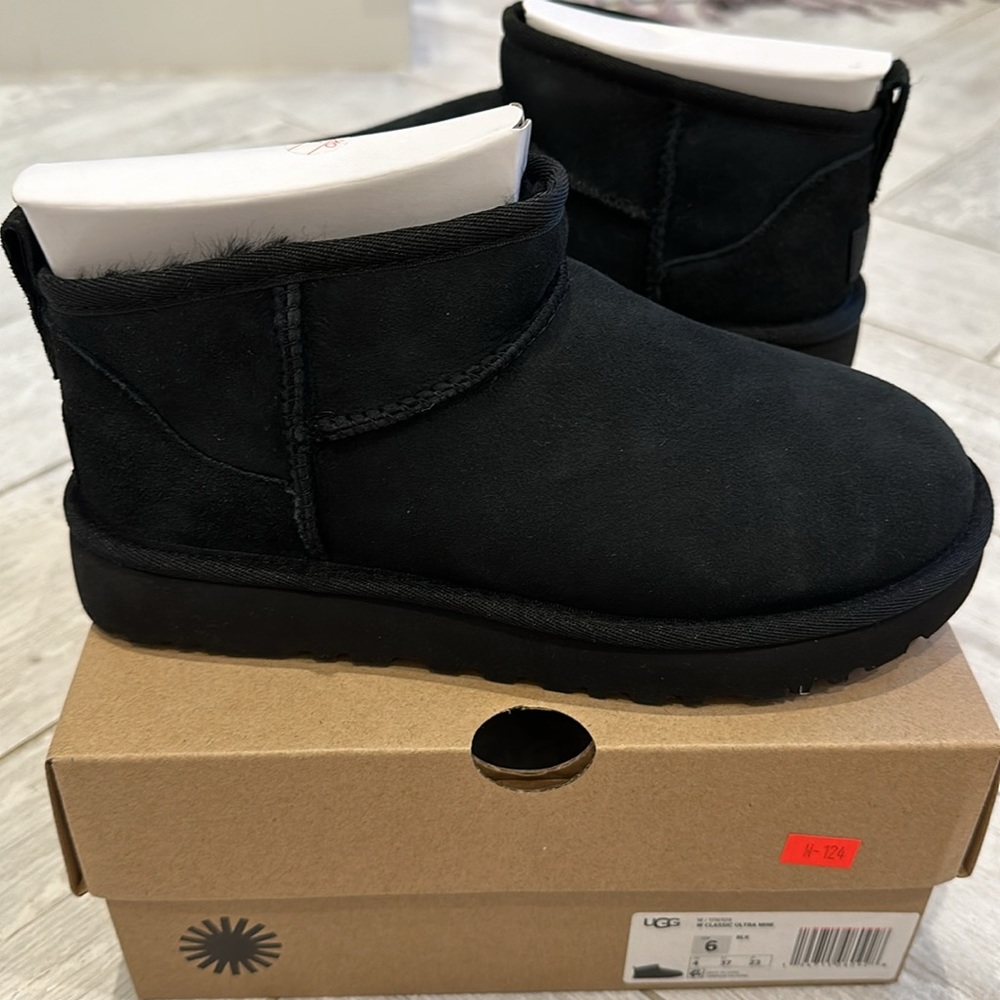 Ugg Classic Ultra Mini Boots
